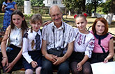01.09.2018_krolevets_pershy_dzvonyk_shkola_mystetsv.jpg  (10547 bytes)