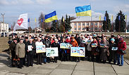 09.03.2016_svobodu_savchenko_meeting_krolevchany.jpg (10432 bytes)